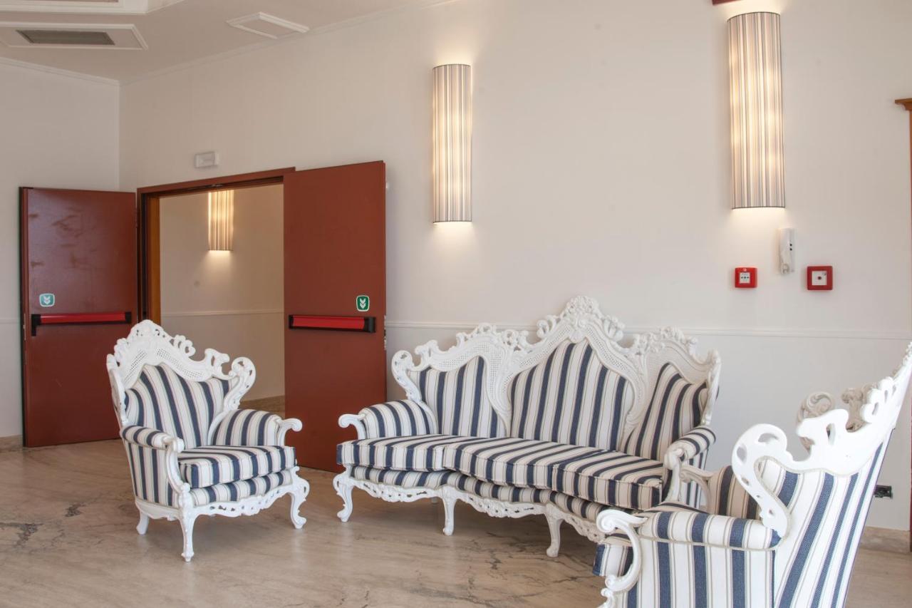 Hotel Centrale Сабаудія Екстер'єр фото